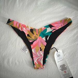 Billabong Cheeky Bikini Bottoms L NWT